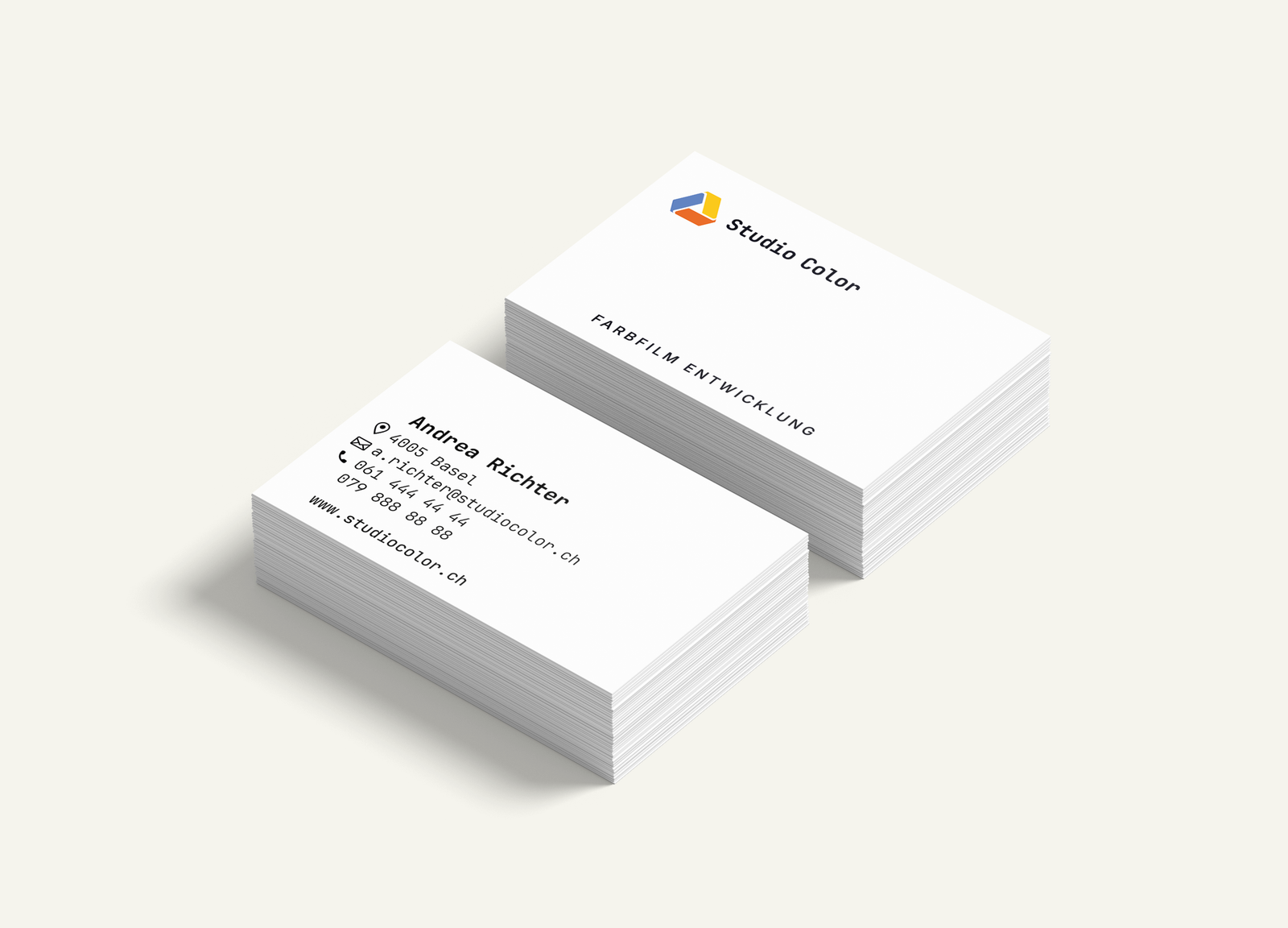 business card mockup 1 studiocolor w2